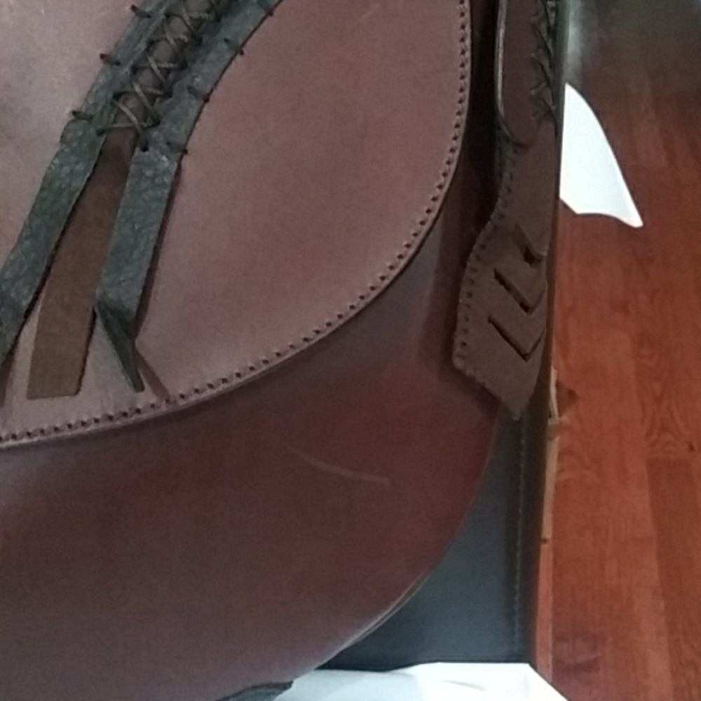 Fendi runway tooled leather vintage purse - Picture 2 of 7